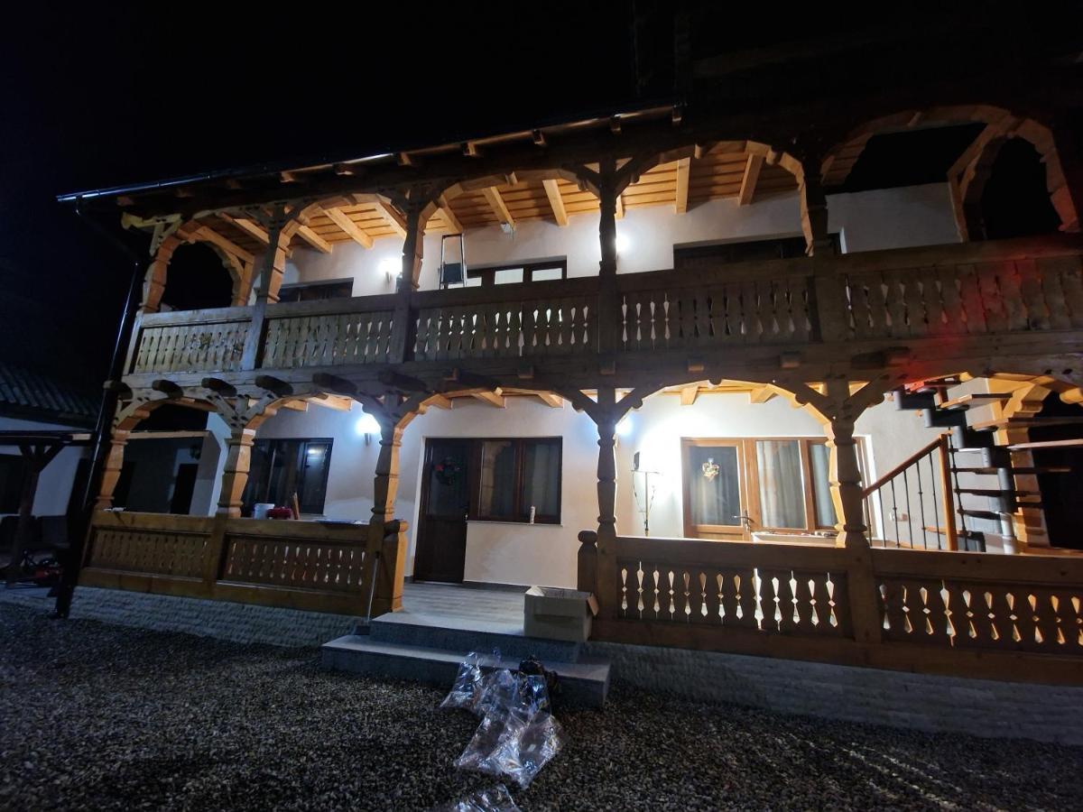 Homestay La Mona *